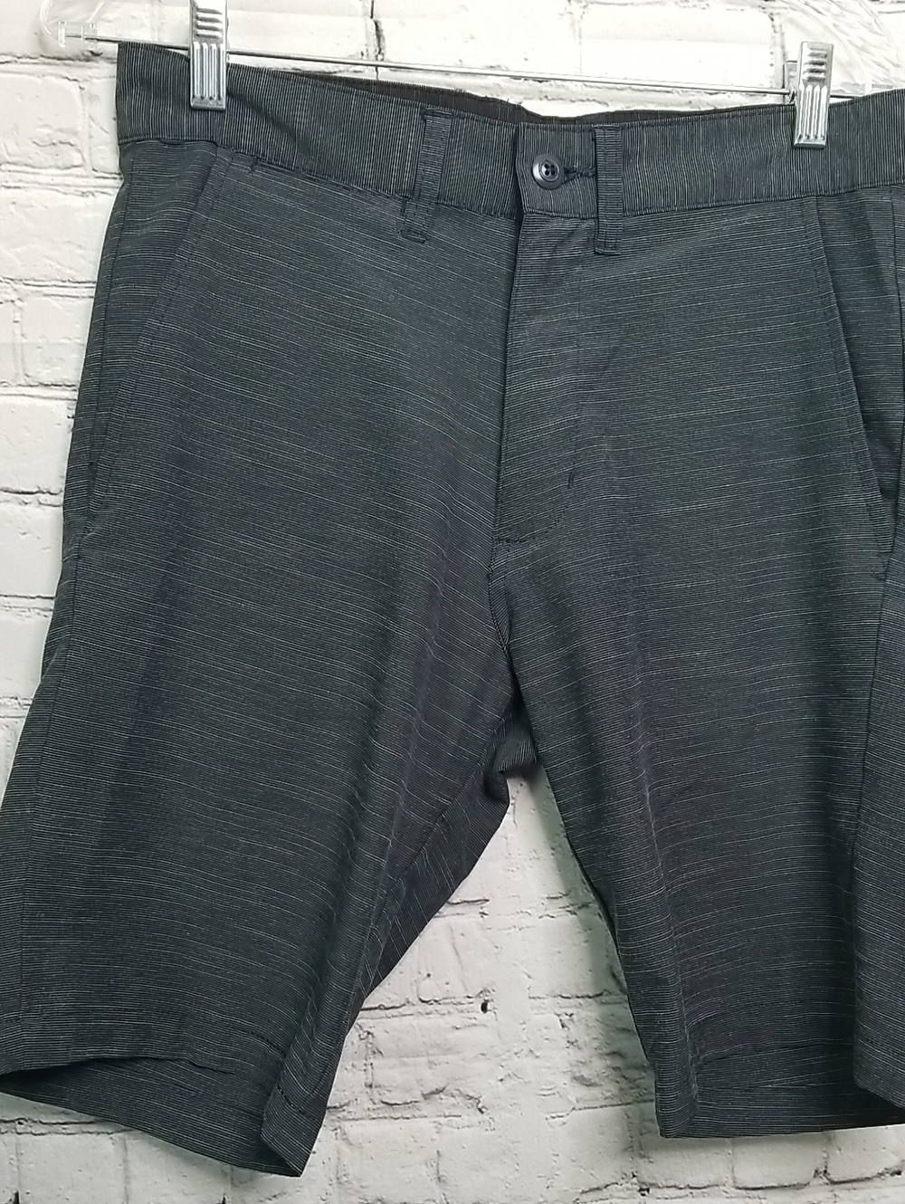 BURNSIDE mens shorts  size Small (30" waist) dark gray EUC